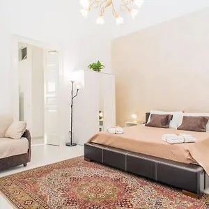Bed & Breakfast Alba 1