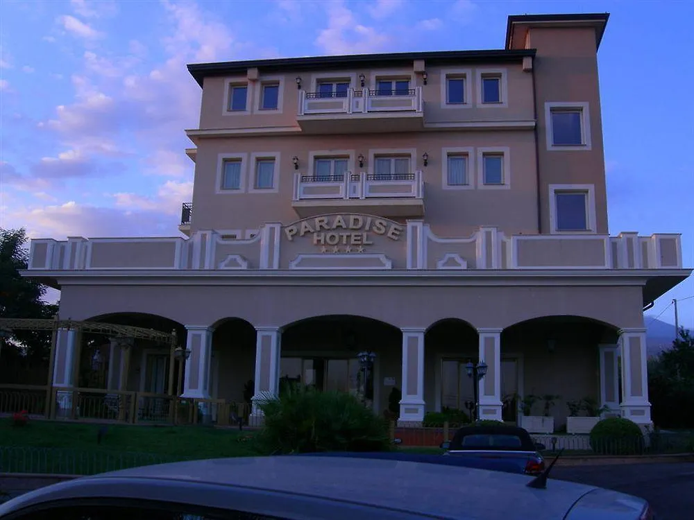 Hotel Ristorante Paradise Санта-Мария-ди-Ликодия